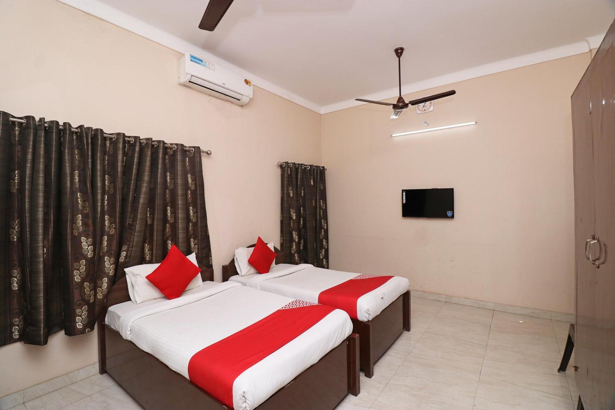 Flagship Chandra Prabha Guest House Bénarès Extérieur photo