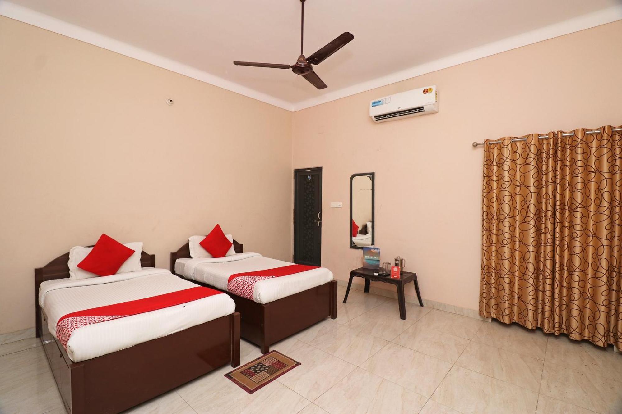 Flagship Chandra Prabha Guest House Bénarès Extérieur photo